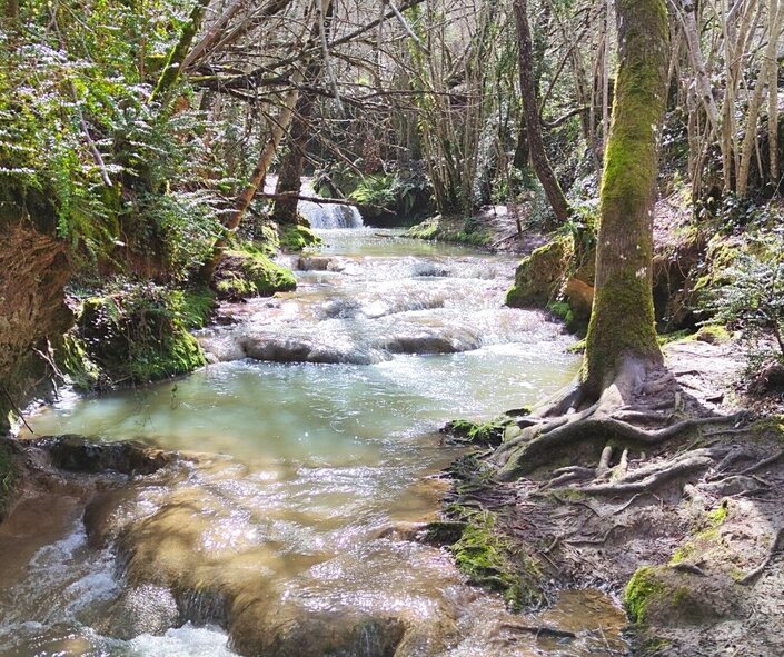 Ruta-del-agua-berganzo-alava-euskadi-con-niños-bekerreke